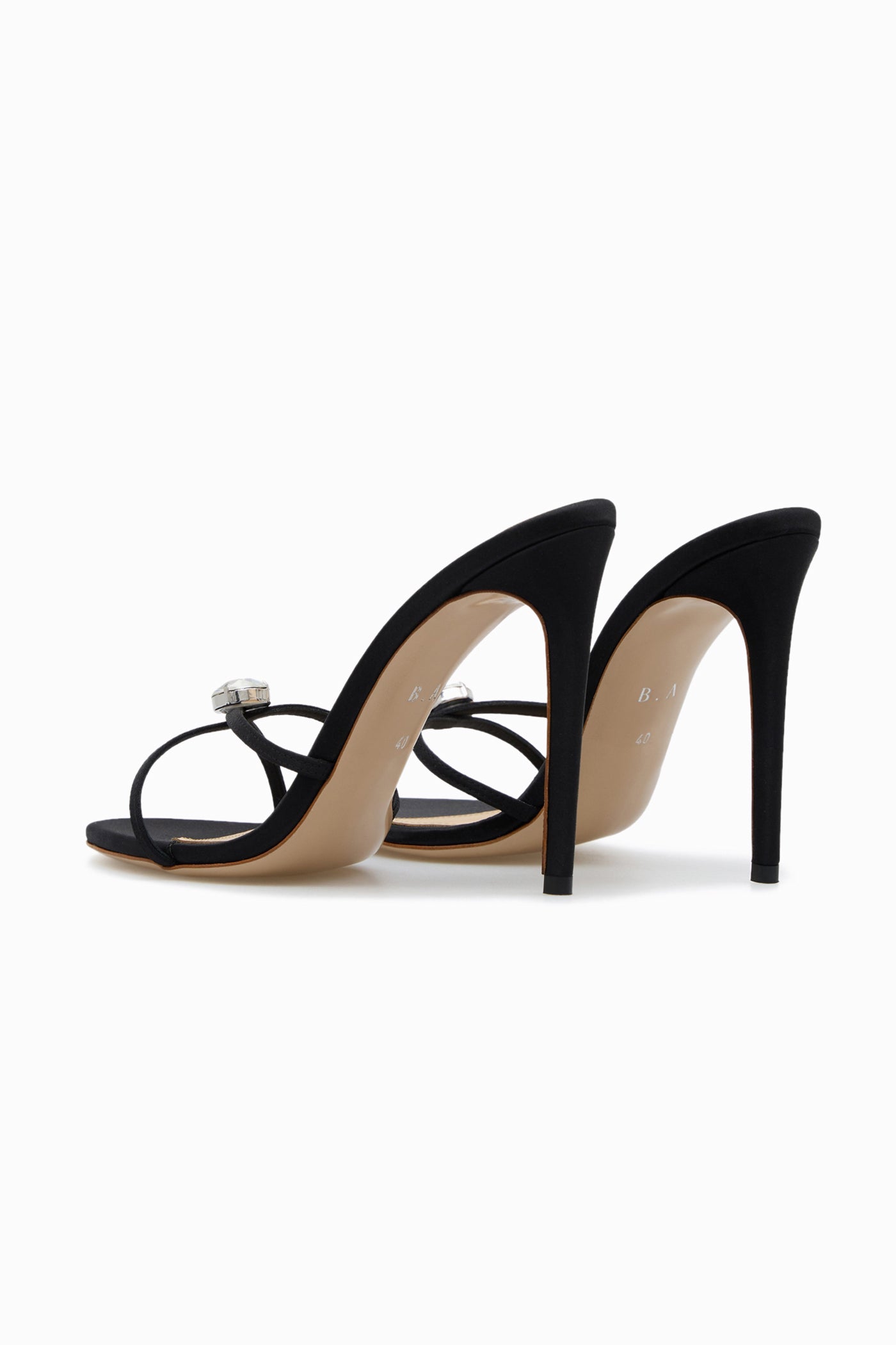 LIA ACCENT SANDALS BLACK