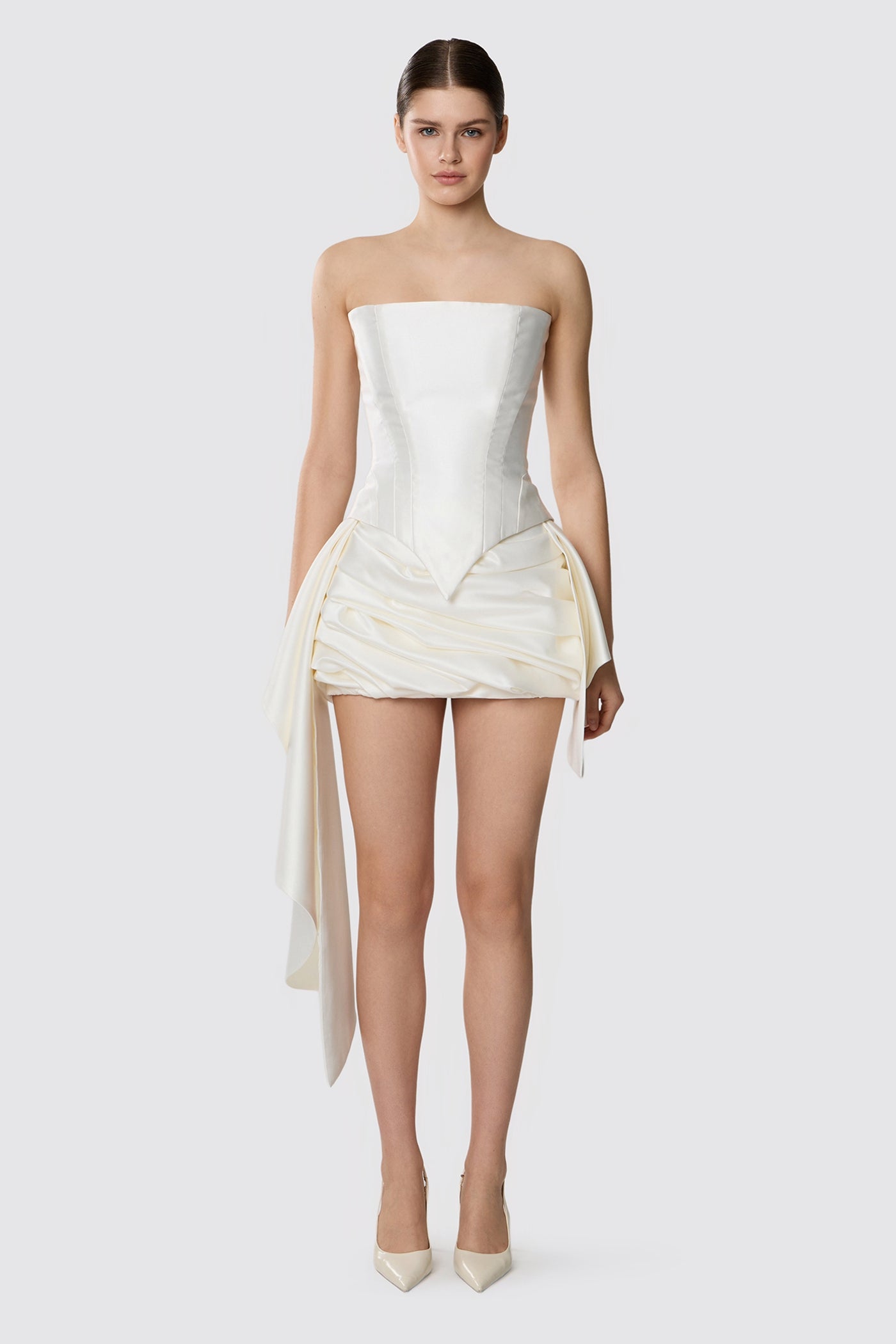 LONG TRAIL FOR RUFFLED SKIRT