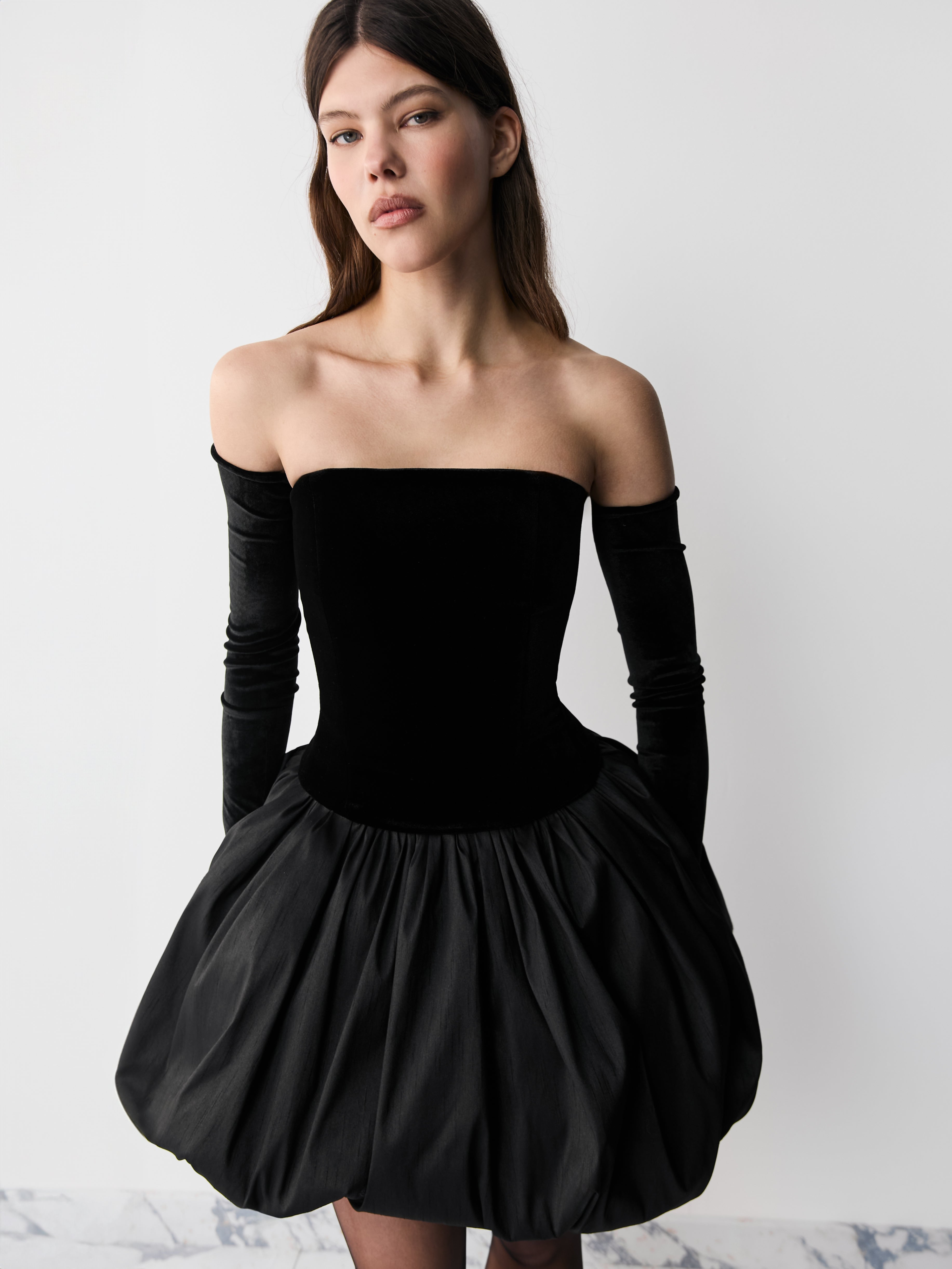 TRANSFORMER MIDI SKIRT BLACK