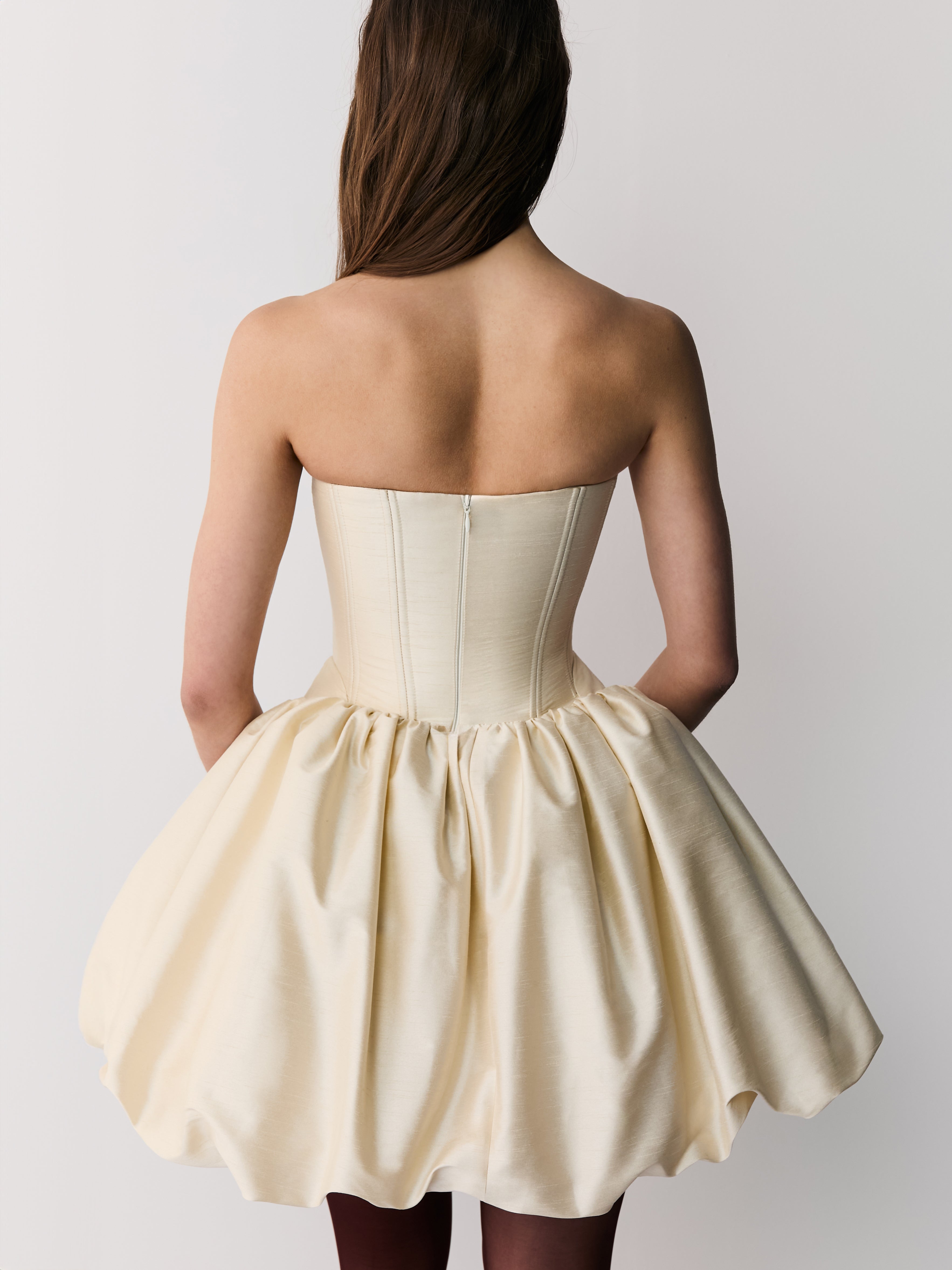 VLADA DRESS BEIGE