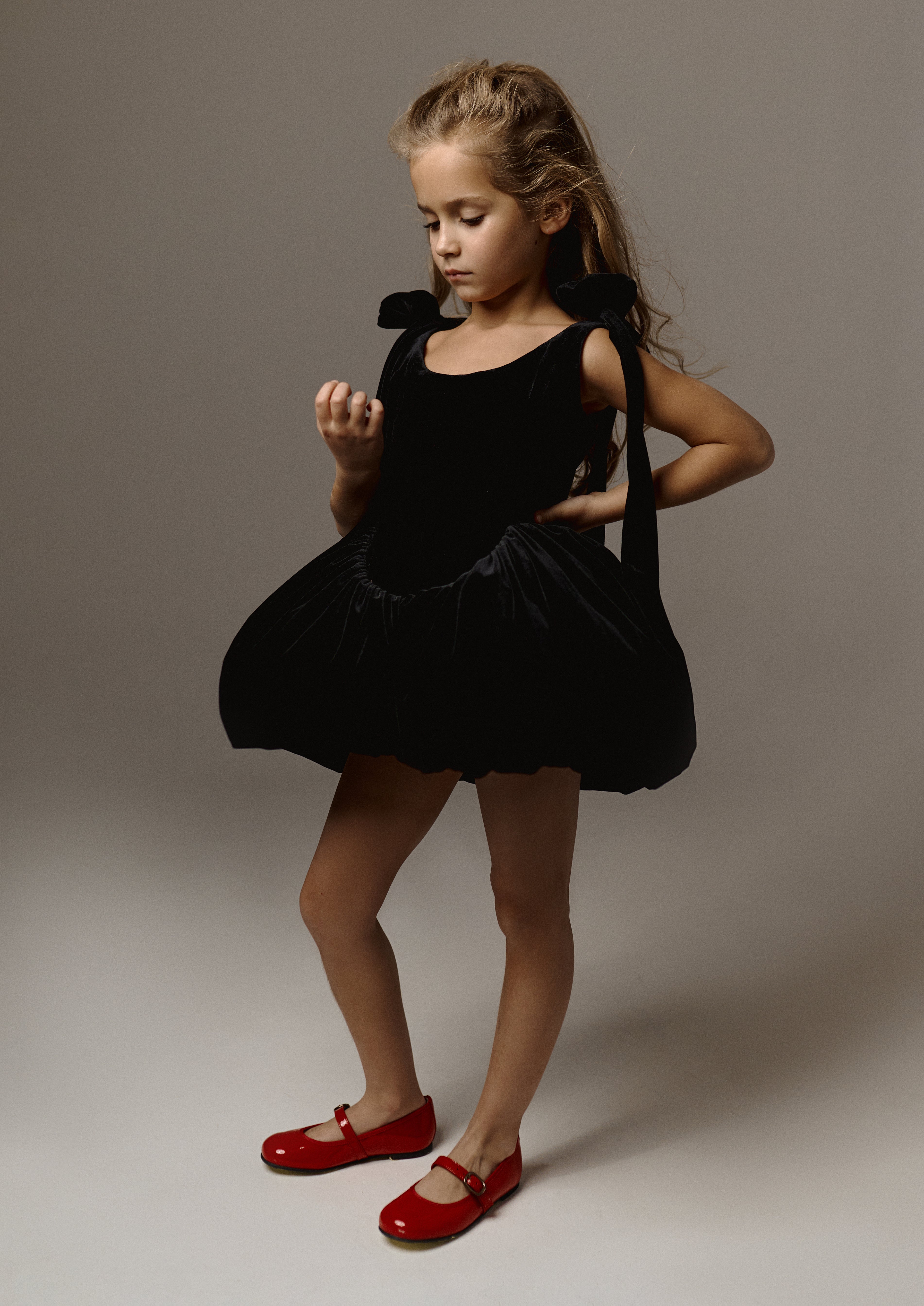 BOWS FOR MISS LICA DRESS IN BLACK