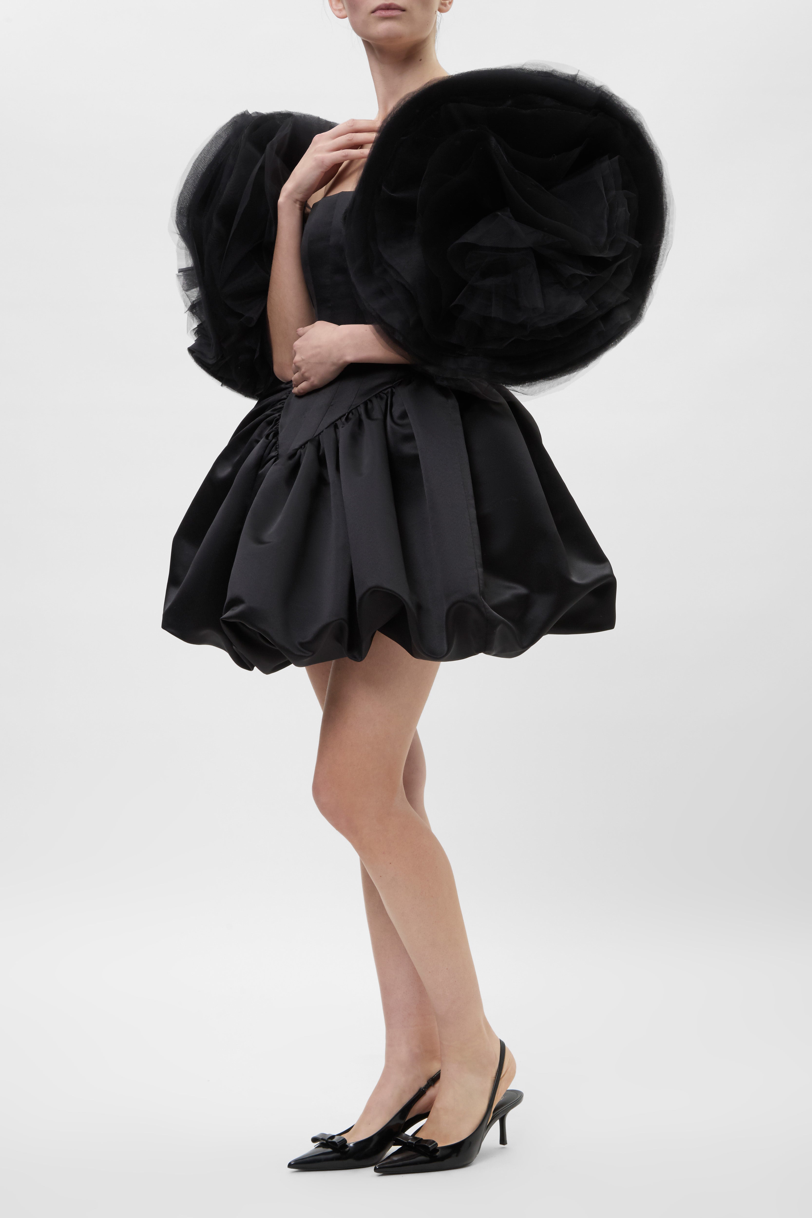 ROSIE SLEEVE IN BLACK