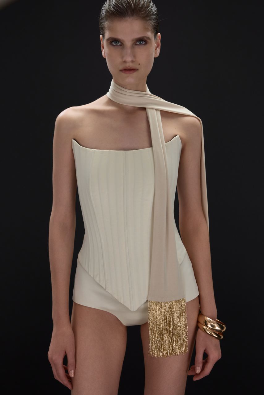 ANGLED TWO SIDED CORSET