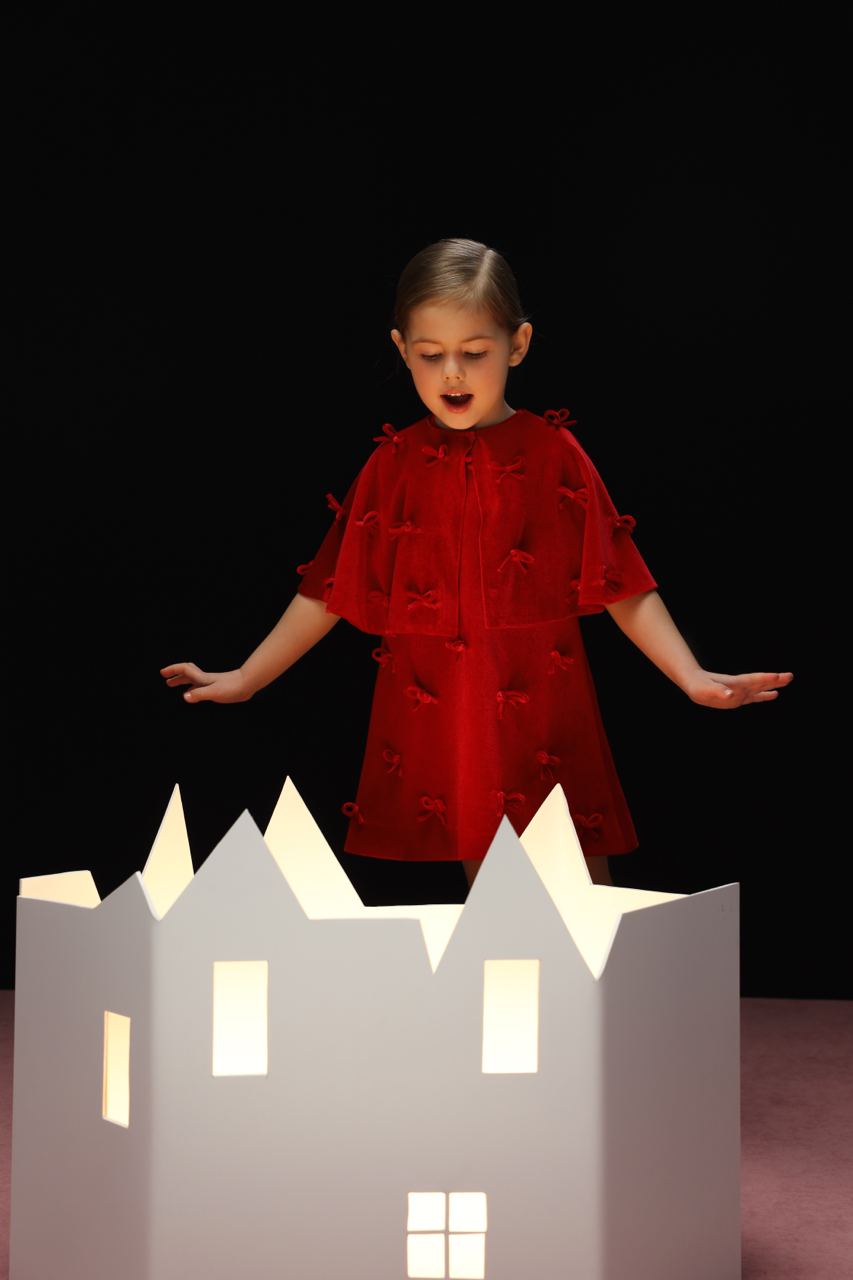 MISS AVI DRESS RED