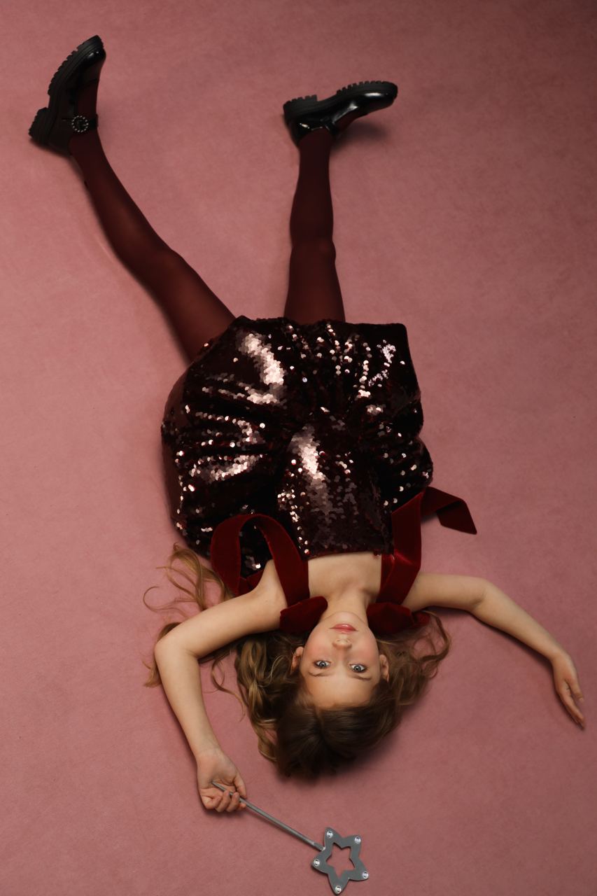 MISS LOLI SEQUIN DRESS BURGUNDY